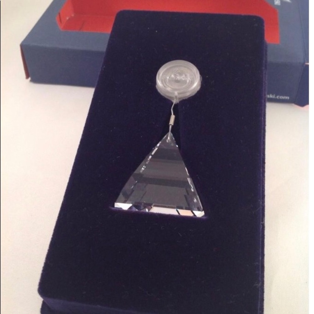 🌸NWT/NIB! Swarovski Window Ornament “Flame”🌸